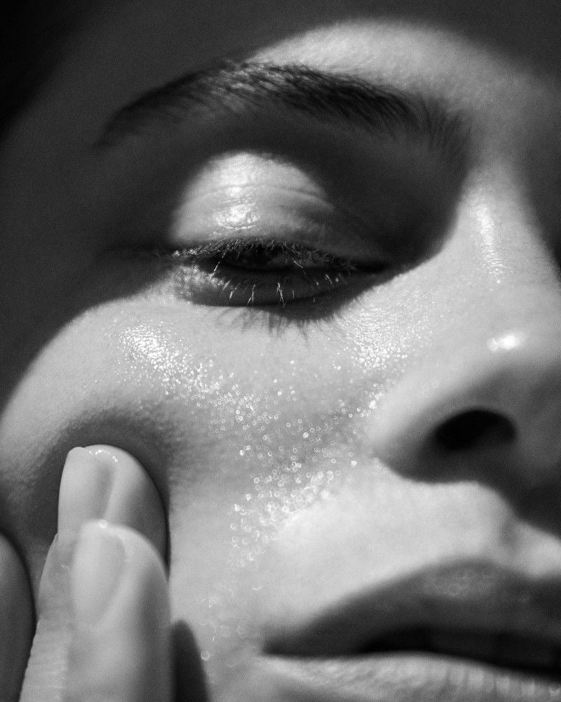 Healthy skin from within: Why to extend your skincare regime with a collagen supplement.